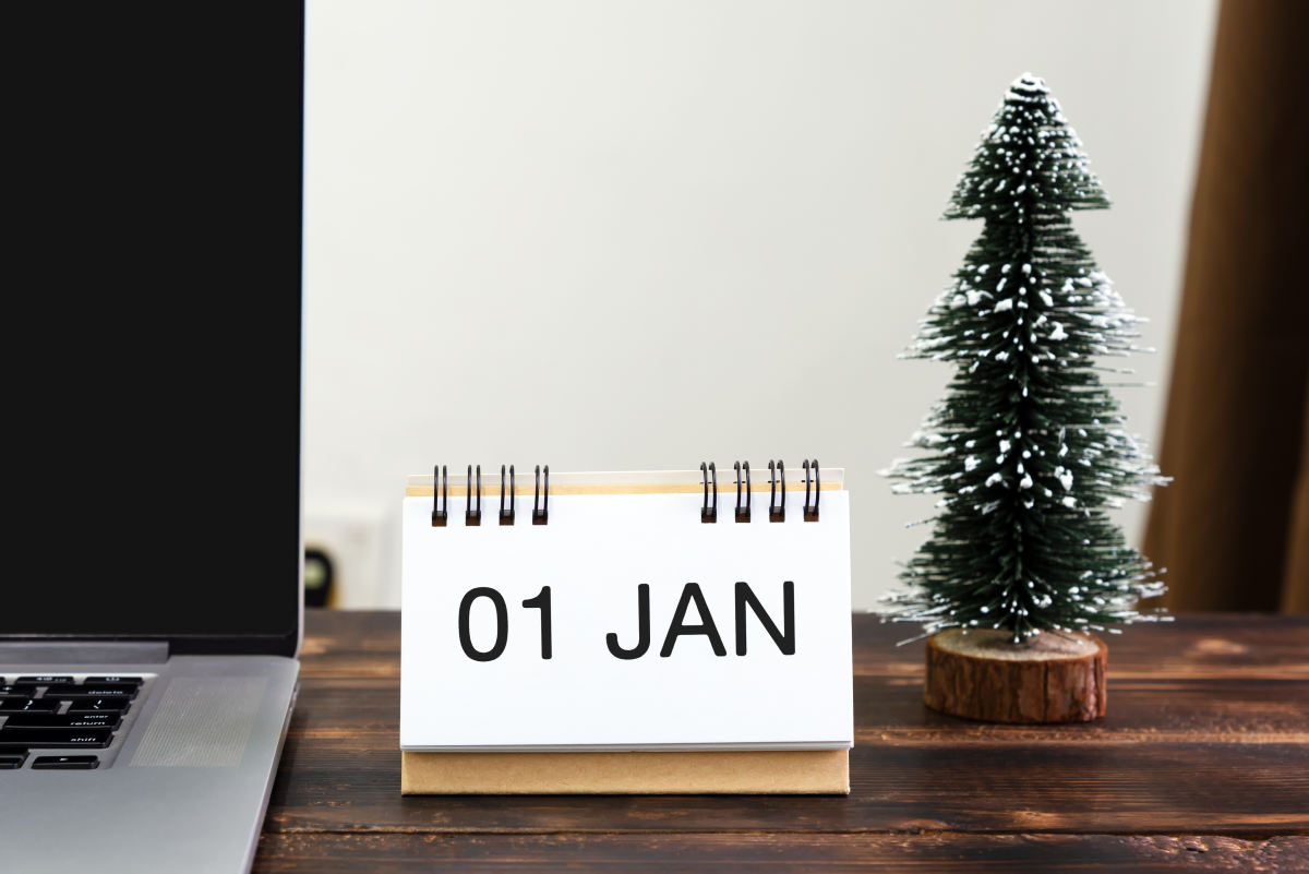 Stolný kalendár ukazujúci 1. január